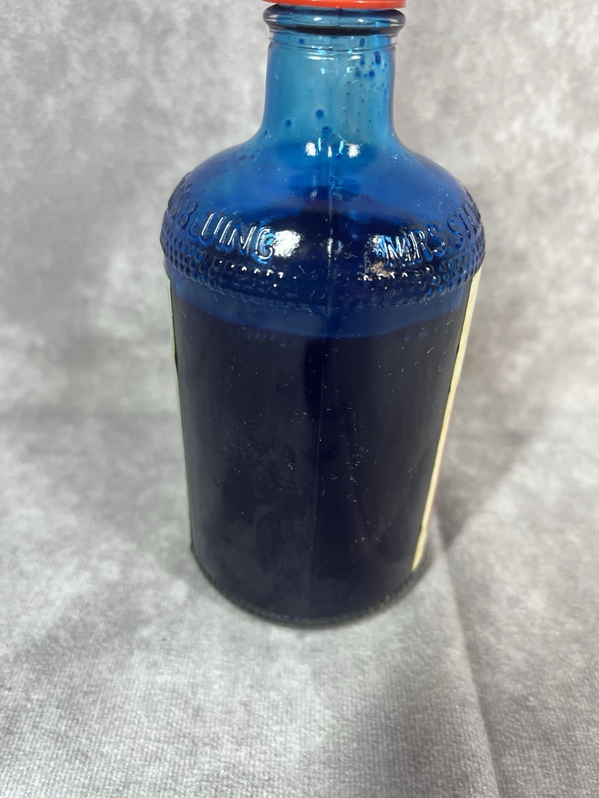 Vintage Mrs. Stewart’s 10 Fl Oz Liquid Bluing Embossed Glass Bottle 90% FULL