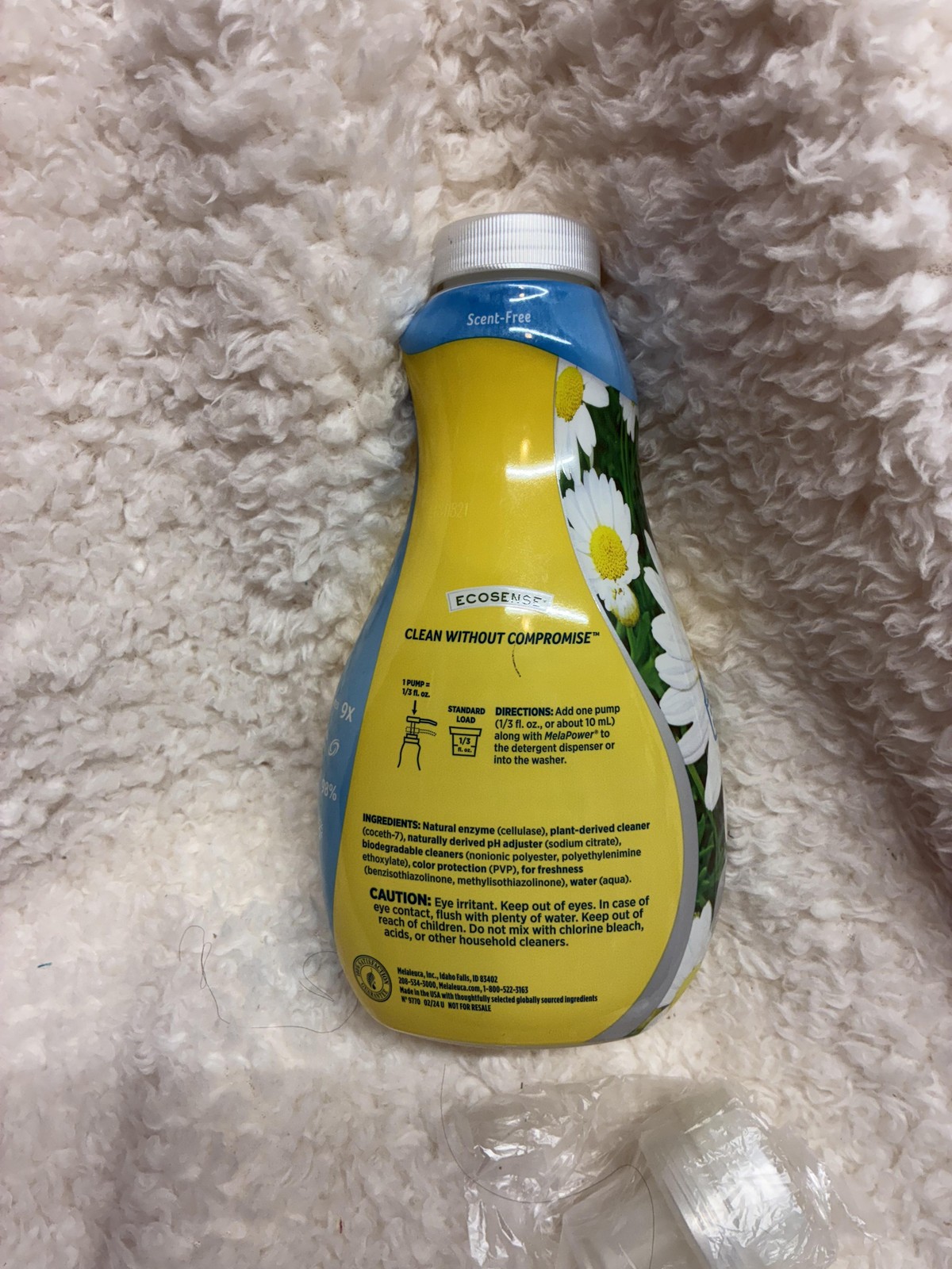 Ecosense MelaBrite 9x Color Booster Laundry Additive Scent-Free 32 oz 96 Loads