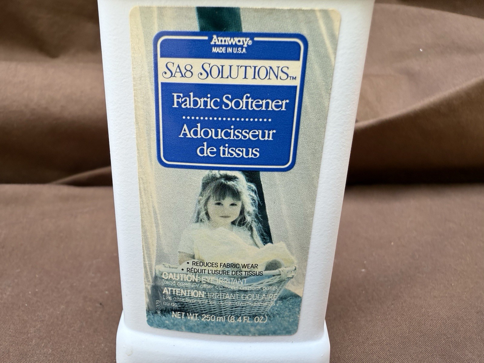 NOS 1999 Amway SA8 Solutions Concentrated Fabric Softener 8.4 oz. Movie Prop HTF
