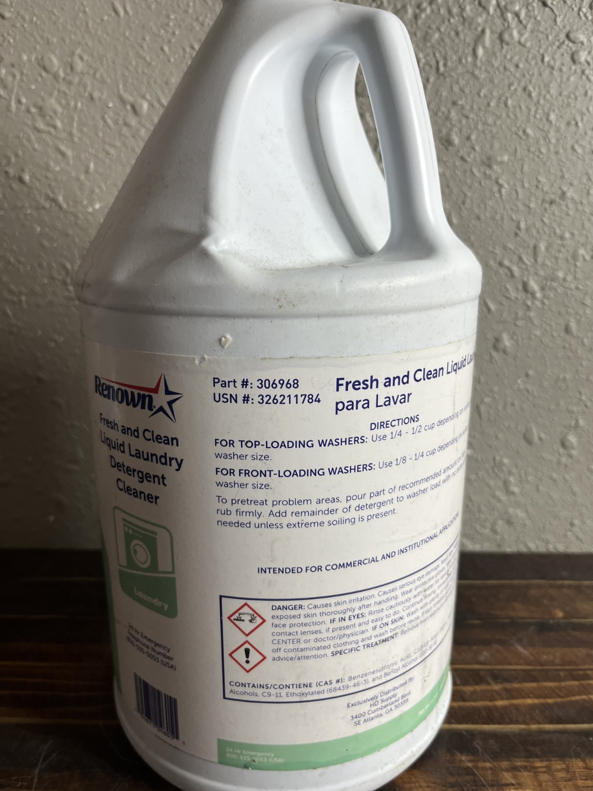 Renown Fresh and Clean Liquid Laundry Detergent 1 Gallon Heavy Duty 306968 2pk