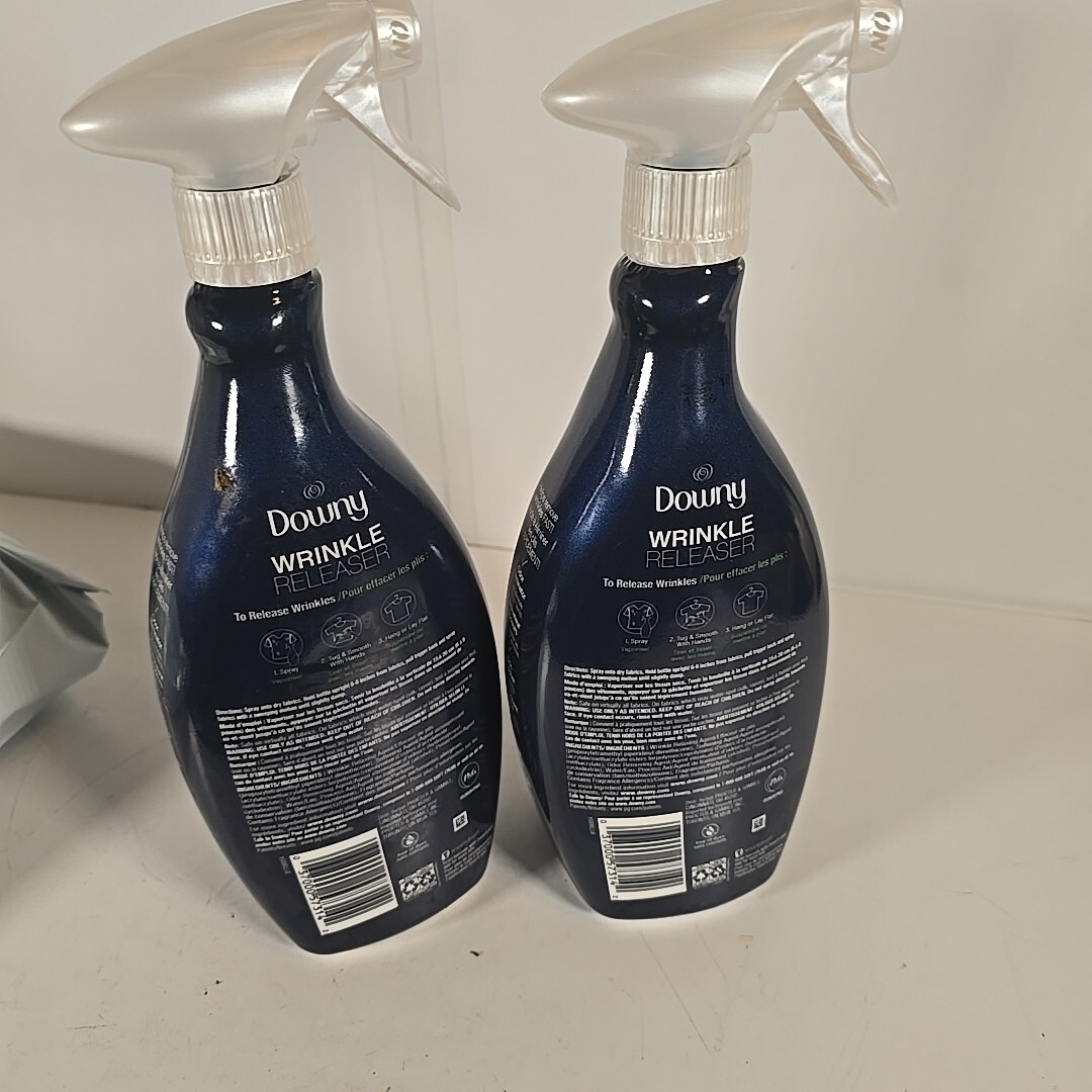 Downy Wrinkle Releaser Spray Crisp Linen Fabric Refresher,33.8 Oz, 2 Pack
