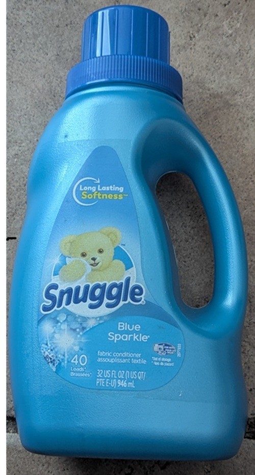 Snuggle Fabric Softener Liquid Blue Sparkle 32 Oz 40 Loads