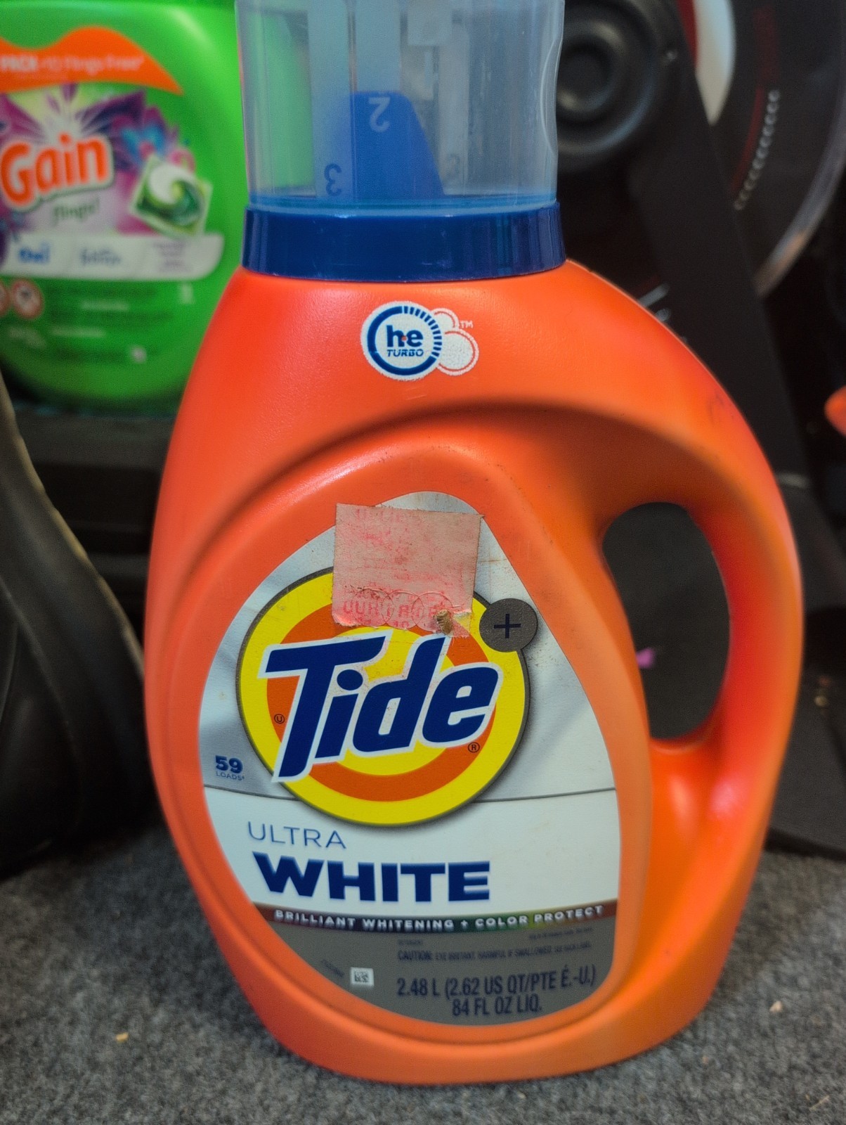 Gain Flings Laundry Detergent Pacs, 70 Count & Tide Ultra White (Bundle of 2)