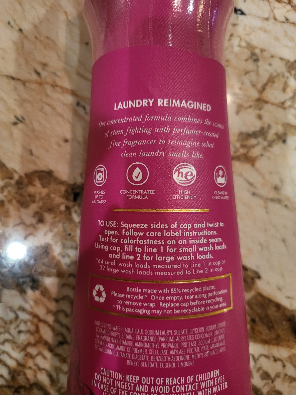 Bath Body Works White Barn TWISTED PEPPERMINT Laundry Fabric Care Detergent 32oz