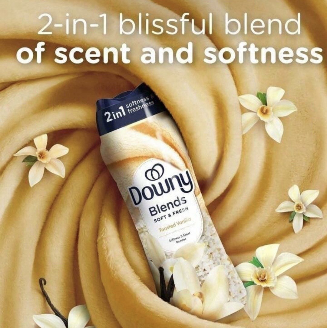 Downy Blends Soft & Fresh Scent Booster Toasted Vanilla 2-in-1 Granules Trial