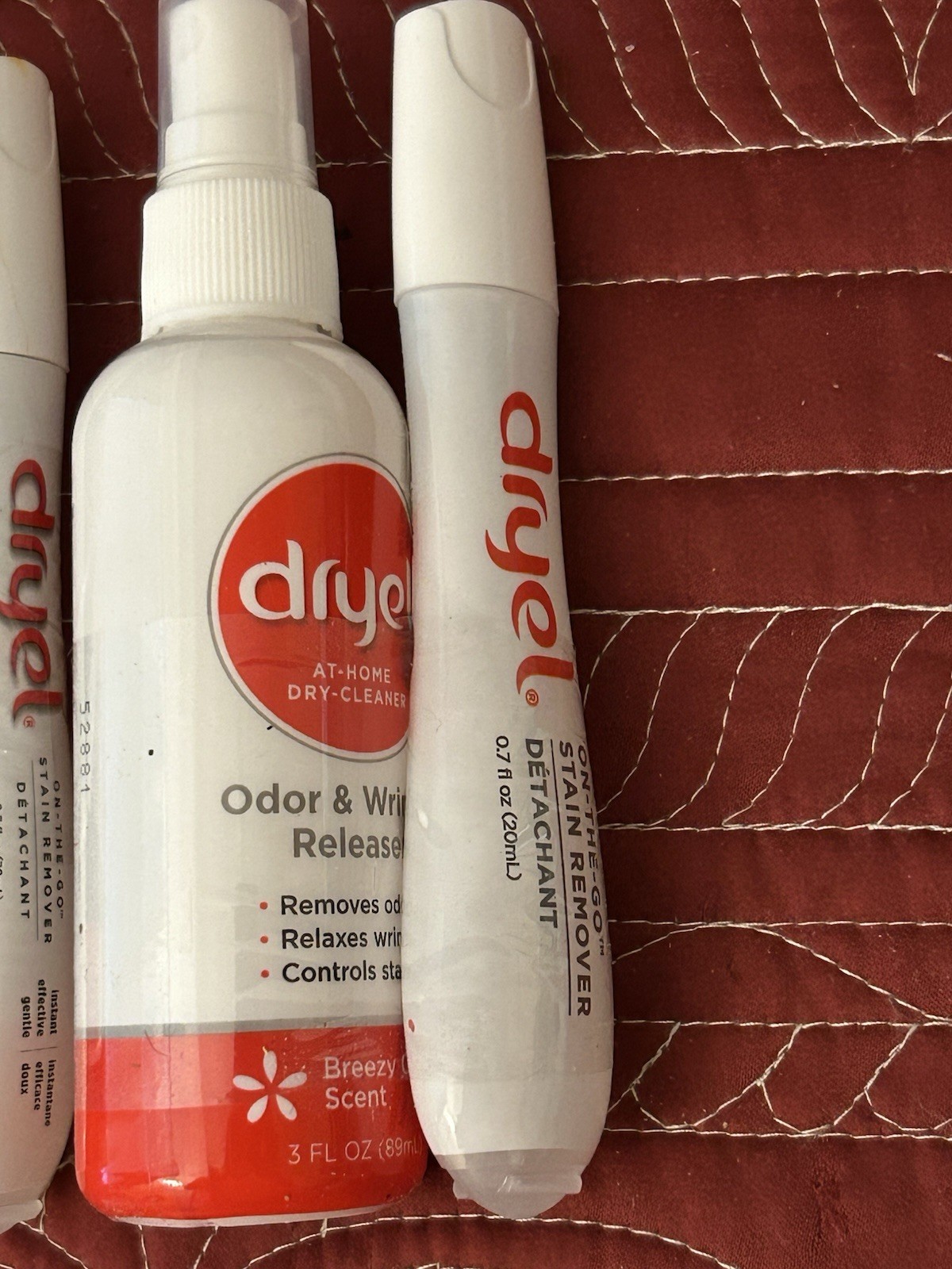 Dryel On-The-Go Stain Removing SoftTouch Pen And Odor Wrinkle Releaser New Qty 2