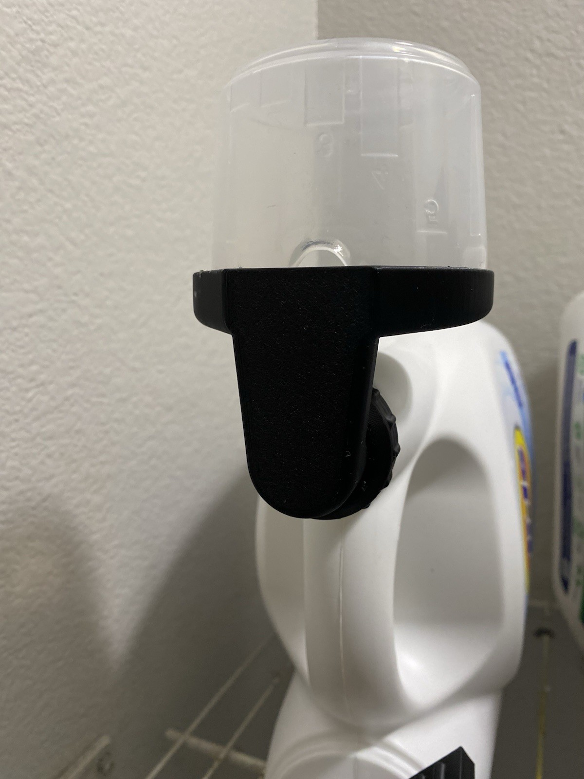 Laundry detergent Saver / holder ✅