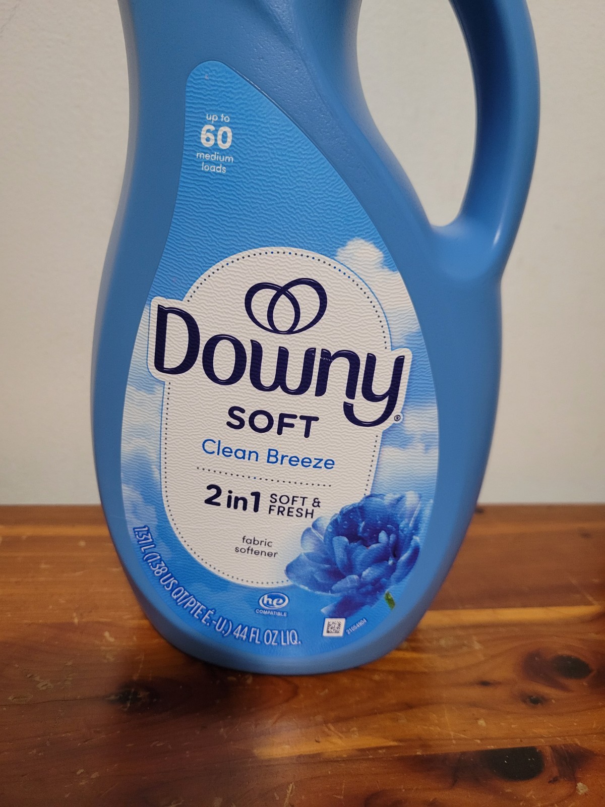 Downy Soft Clean Breeze 2 In 1 Soft & Fresh Fabric Softener 44oz