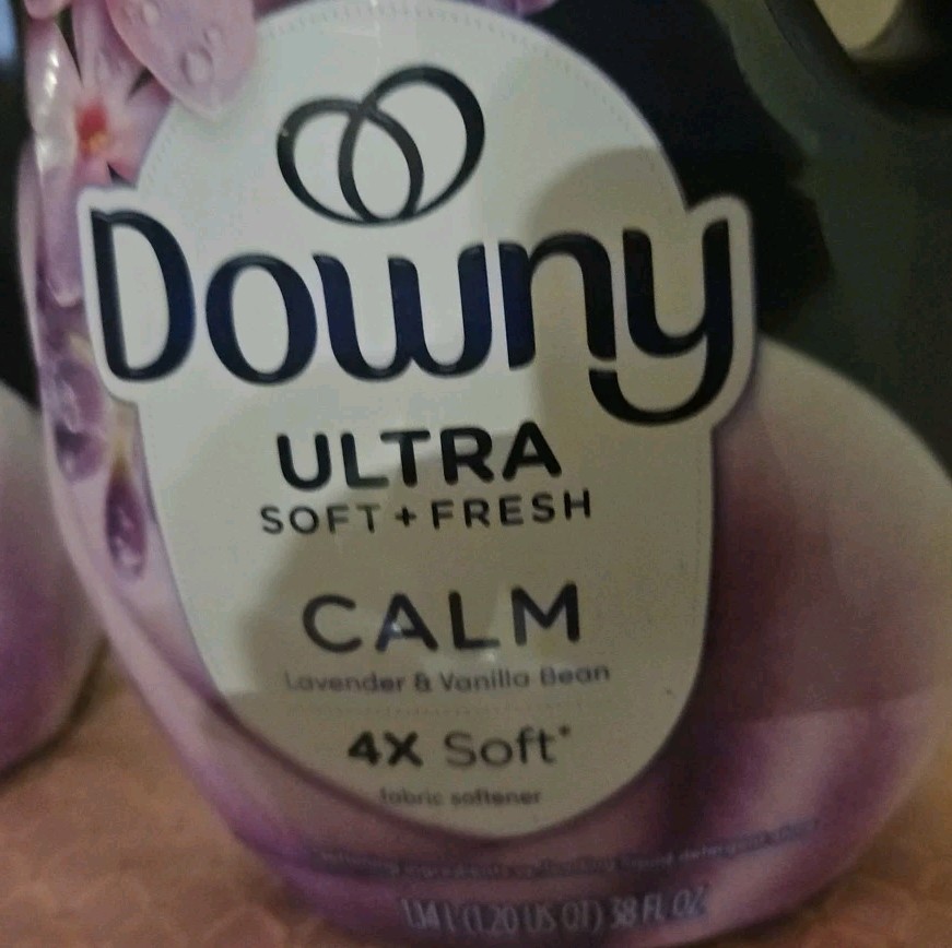 4 Downy Ultra Soft Liquid Fabric Softener, Calm Lavender & Vanilla Bean 38 fl oz