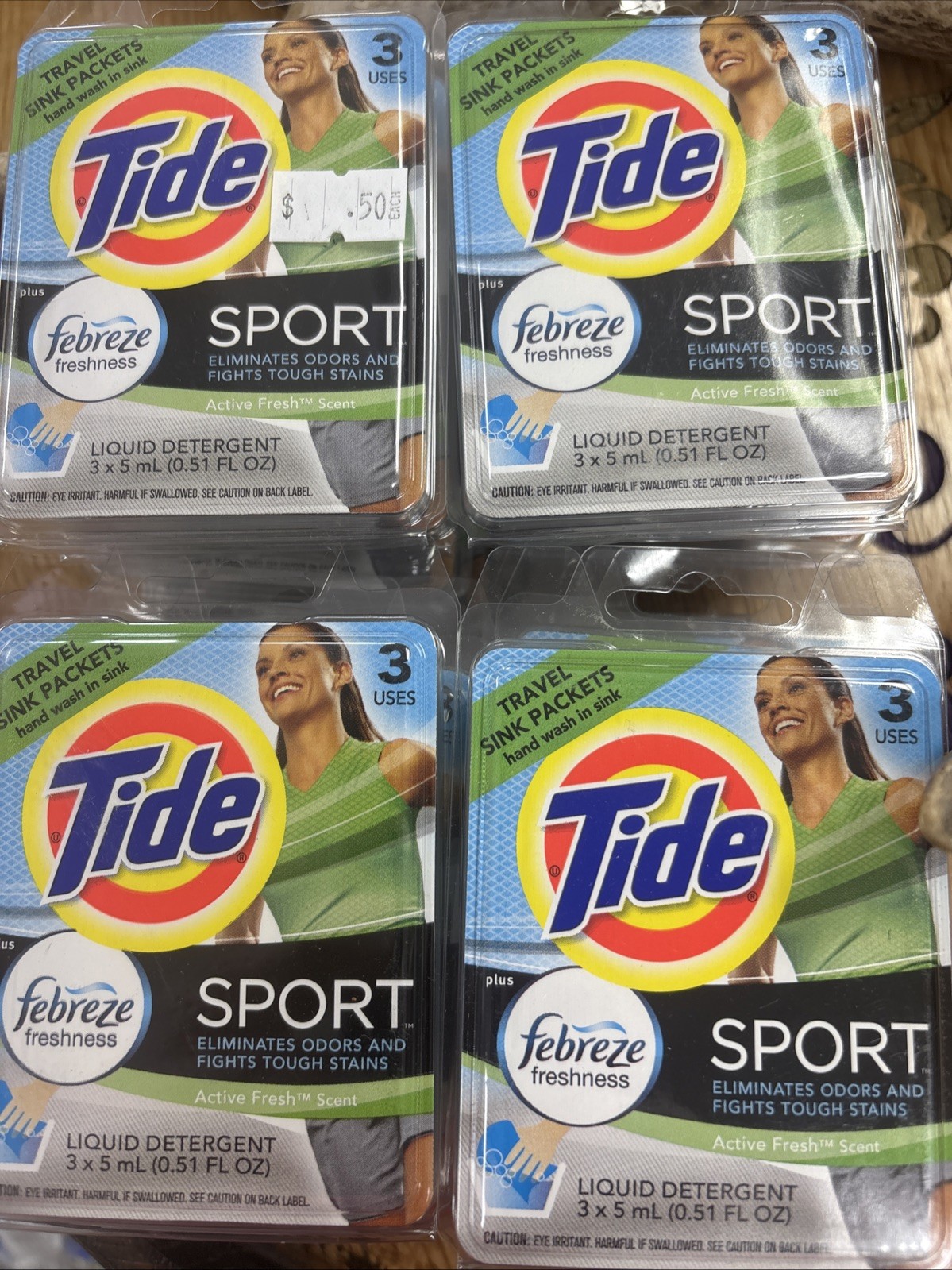 (Lot of 20) Tide Sport with Febreze, Liquid Detergent 3 Use Travel Sink Packets