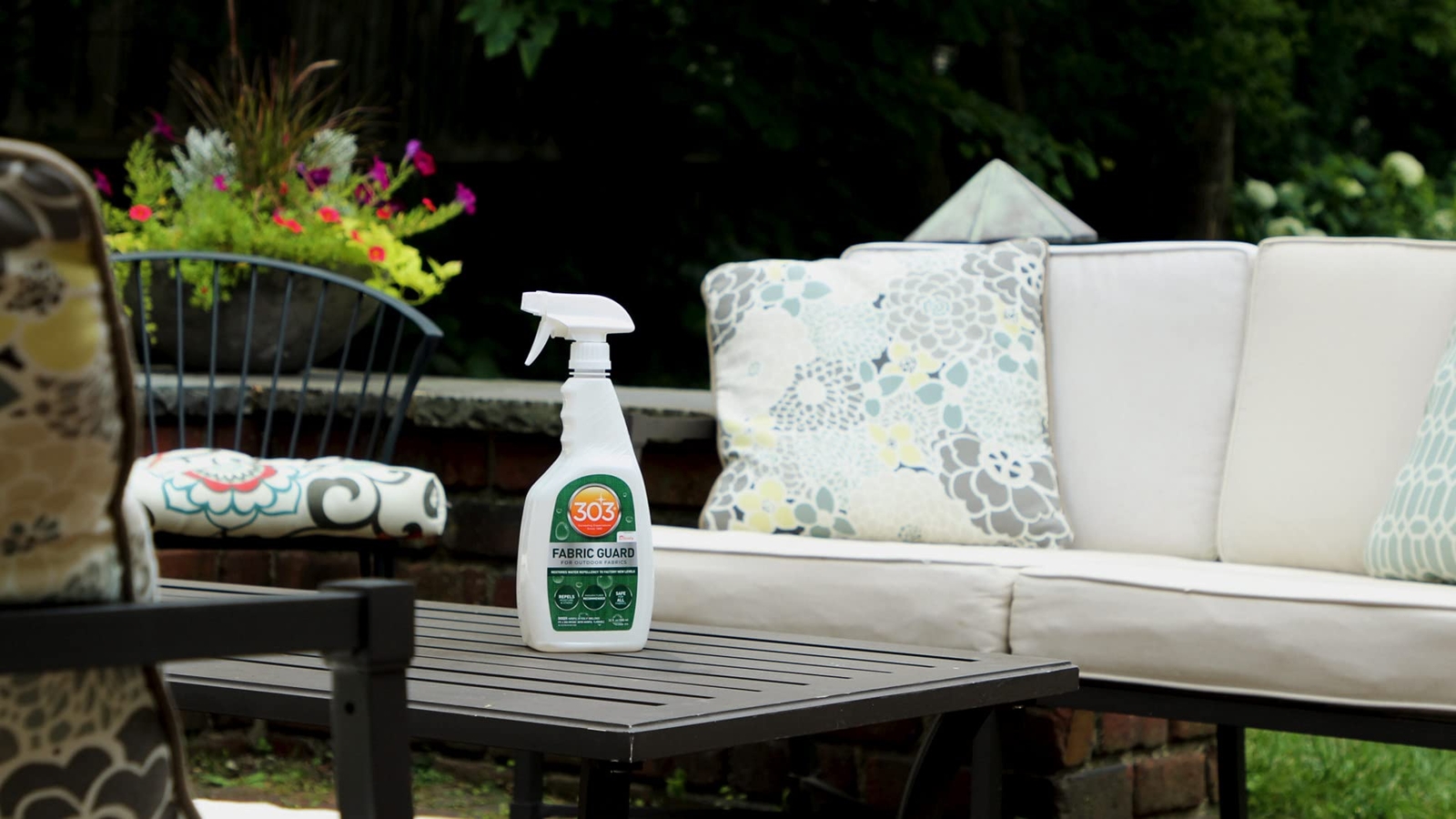 Laundry Detergent 16 Fl Oz Restores Water Repellency for Outdoor Fabrics