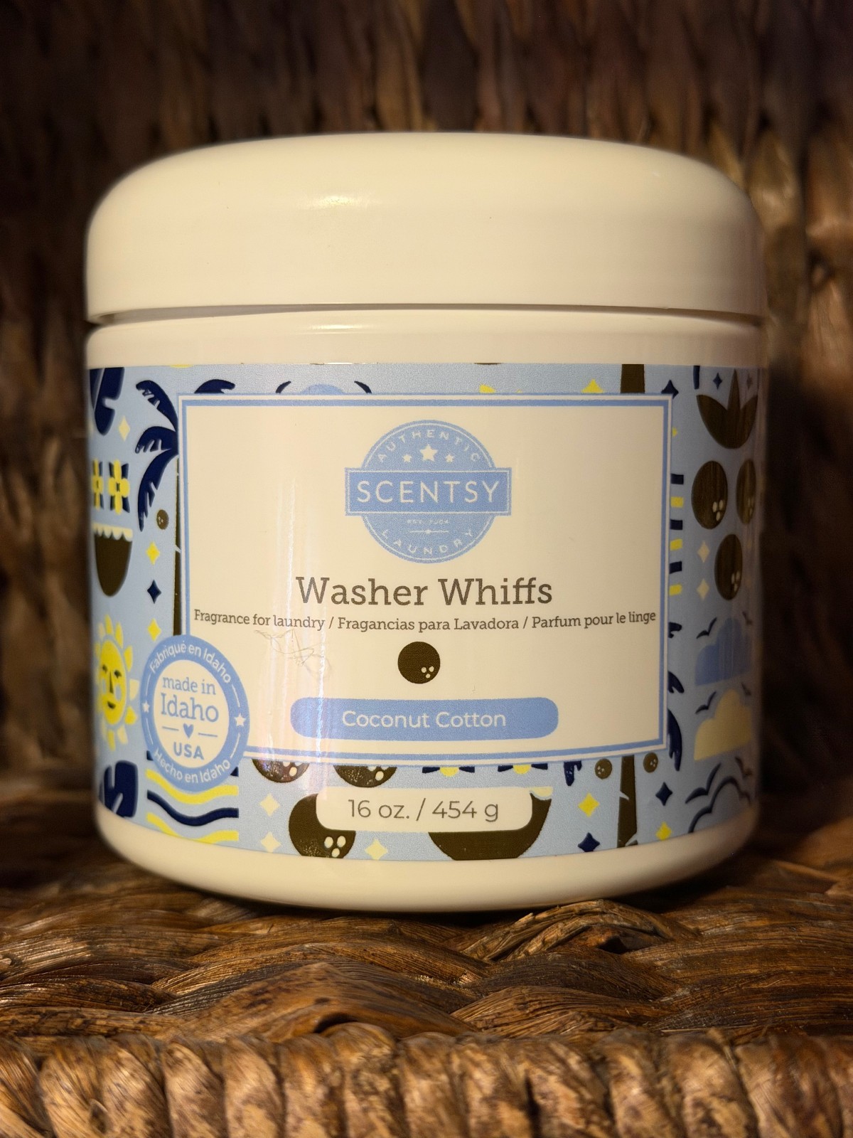 Scentsy – 16oz Coconut Cotton Washer Whiffs – UNOPENED!