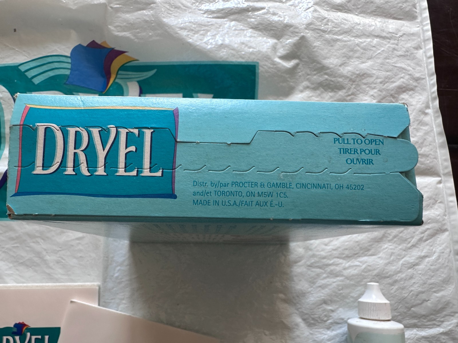Dryel At Home Dry Cleaner Only Kit 6 Cloths, 4 Pads, Stain Remover 24 Garments