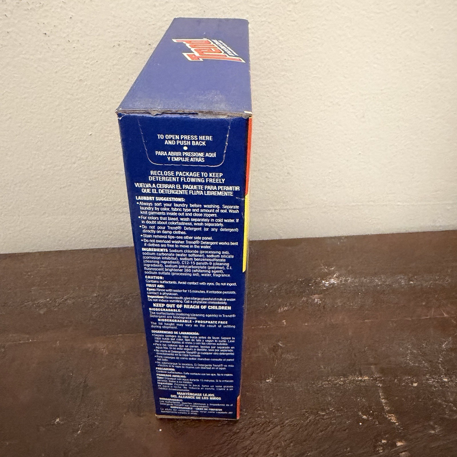 TREND Powder Laundry Detergent Fresh Clean Scent 4 LOADS 9OZ NOS Sealed