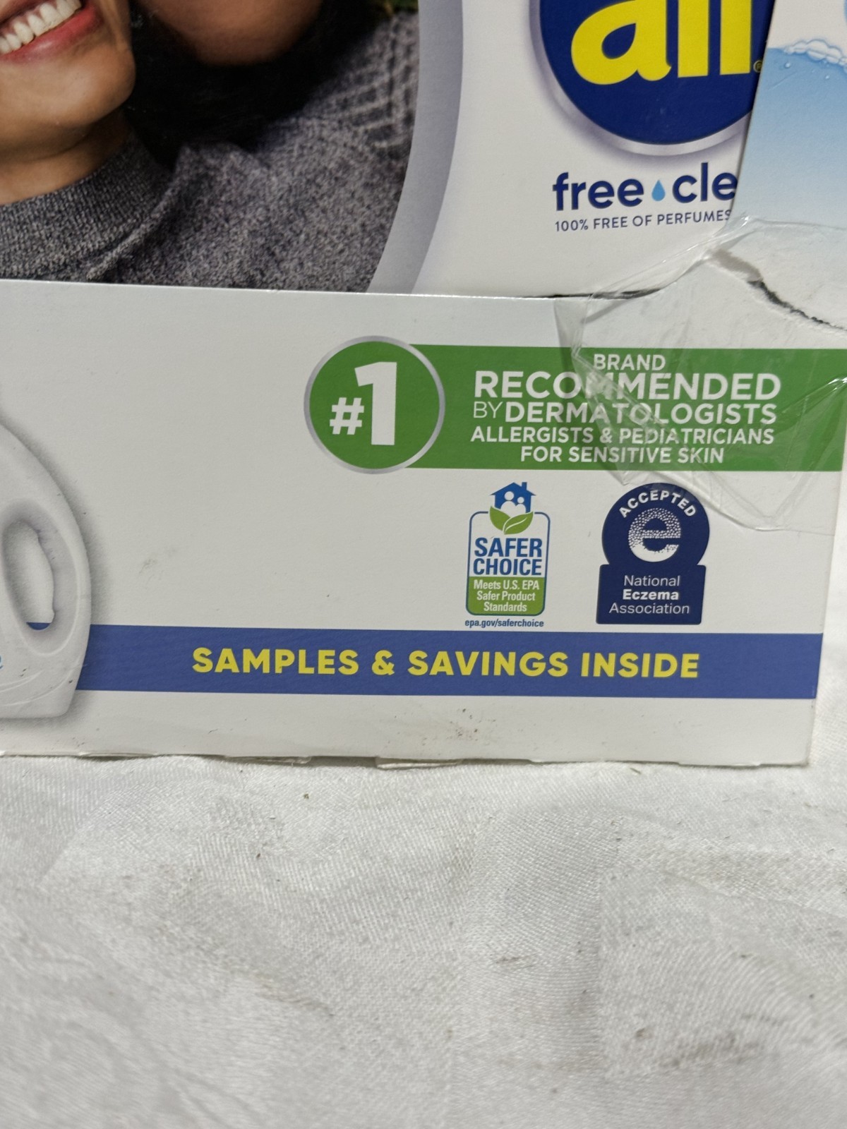 Box of 21 All Free and Clear Laundry Detergent 1.25 oz Travel Size Single Load