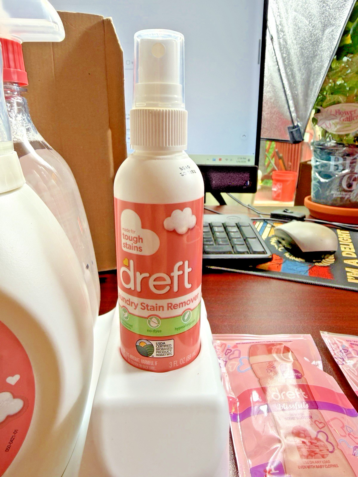 Dreft Stage 1 Newborn Liquid Laundry Detergent Stain Remover & Cleaner Bundle