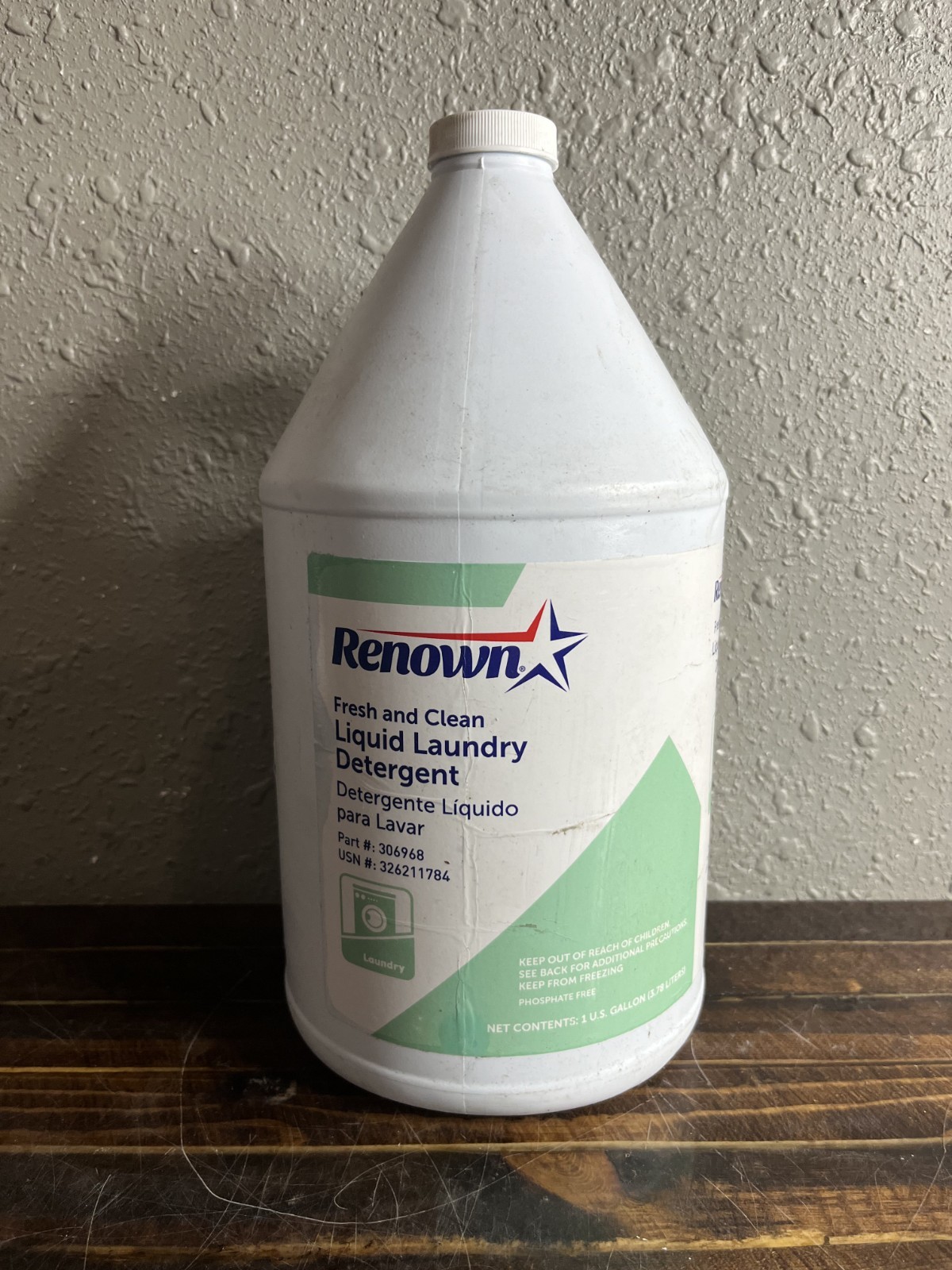 Renown Fresh and Clean Liquid Laundry Detergent 1 Gallon Heavy Duty 306968 2pk