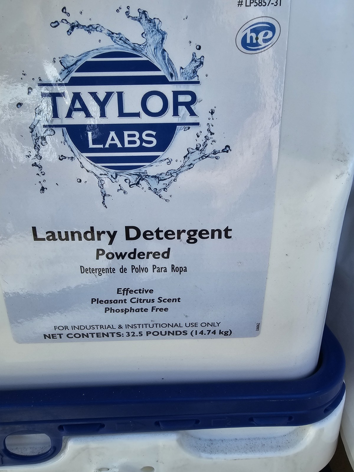 3 Laundry Detergent Powder 32.5lbs. HE Industrial Institutional *local Pickup*