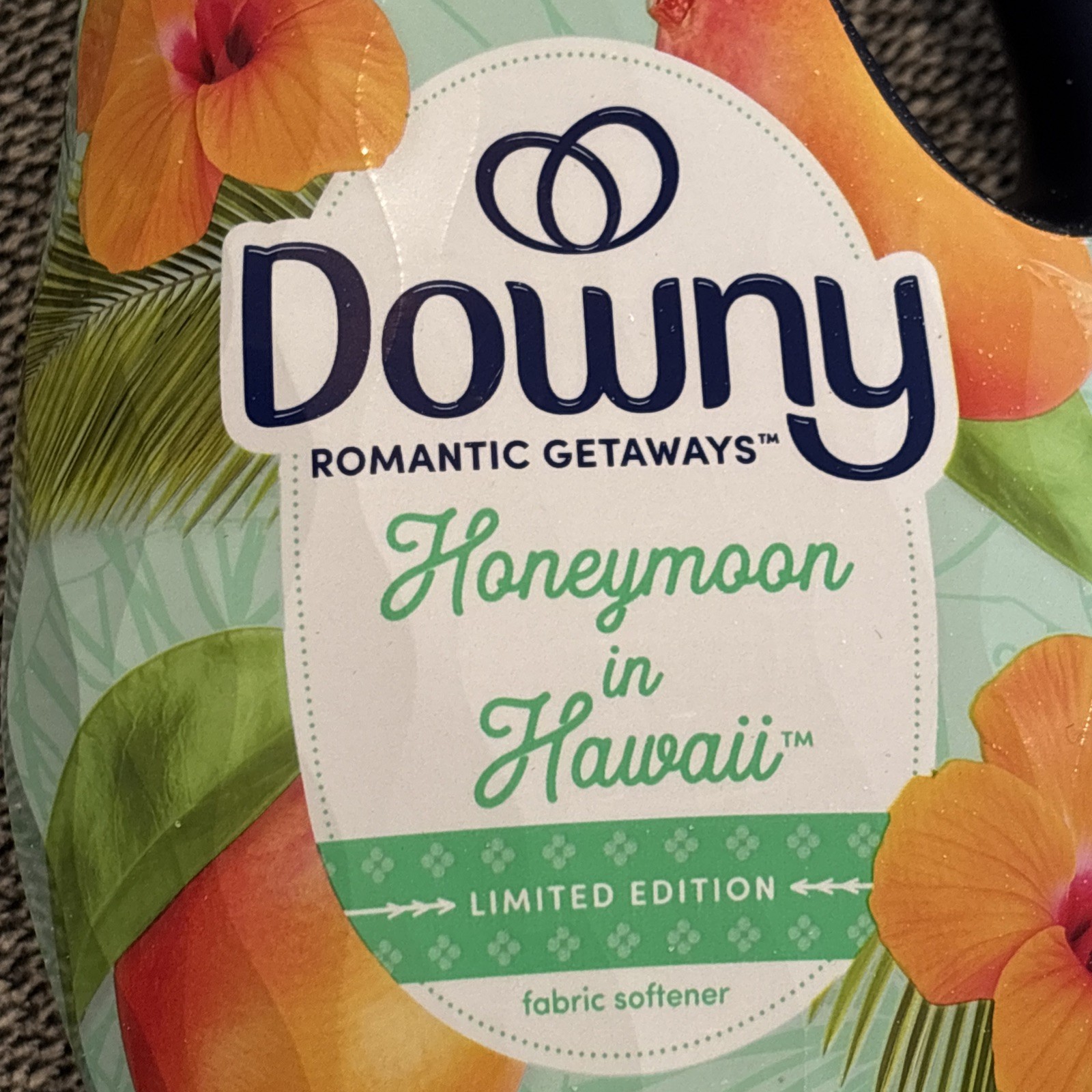 2 Downy Romantic Getaways Honeymoon In Hawaii Liquid Fabric Softeners 38 oz Each