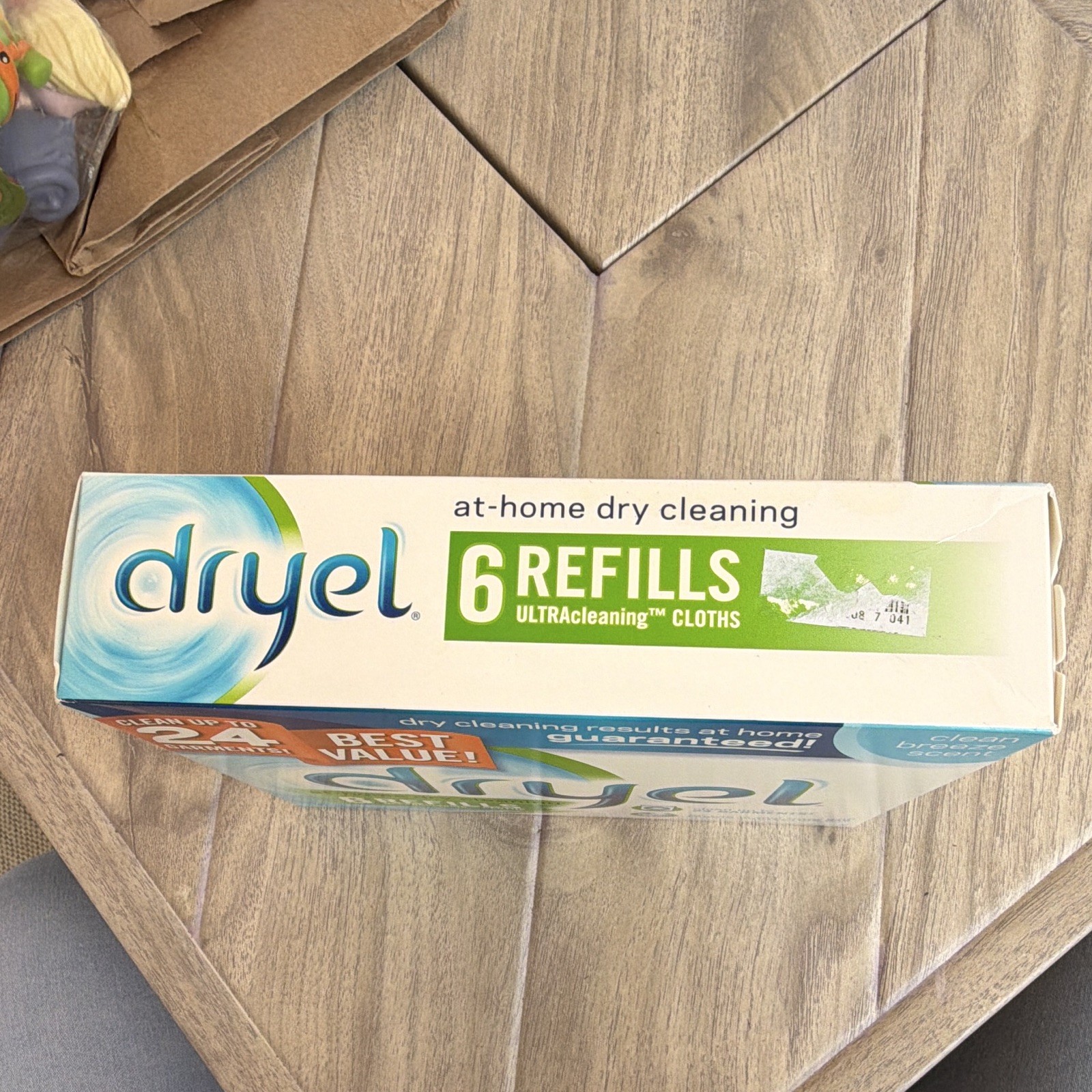 NEW – Dryel At-Home Dry Cleaning Refills 6 Cloths HE Clean Breeze – 24 Garments