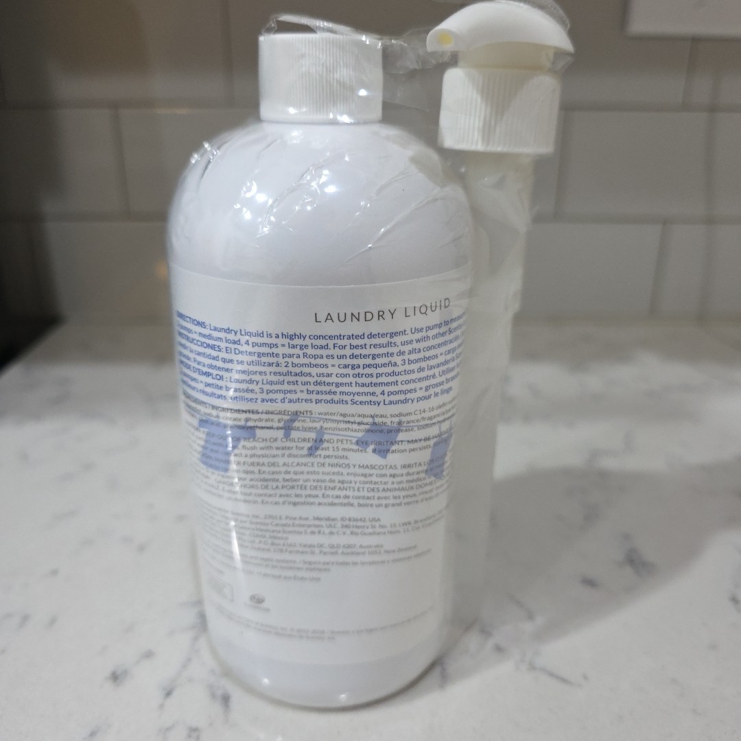 NEW Sealed Scentsy Laundry Liquid Neroli Blossom 20 Oz Concentrate Gift