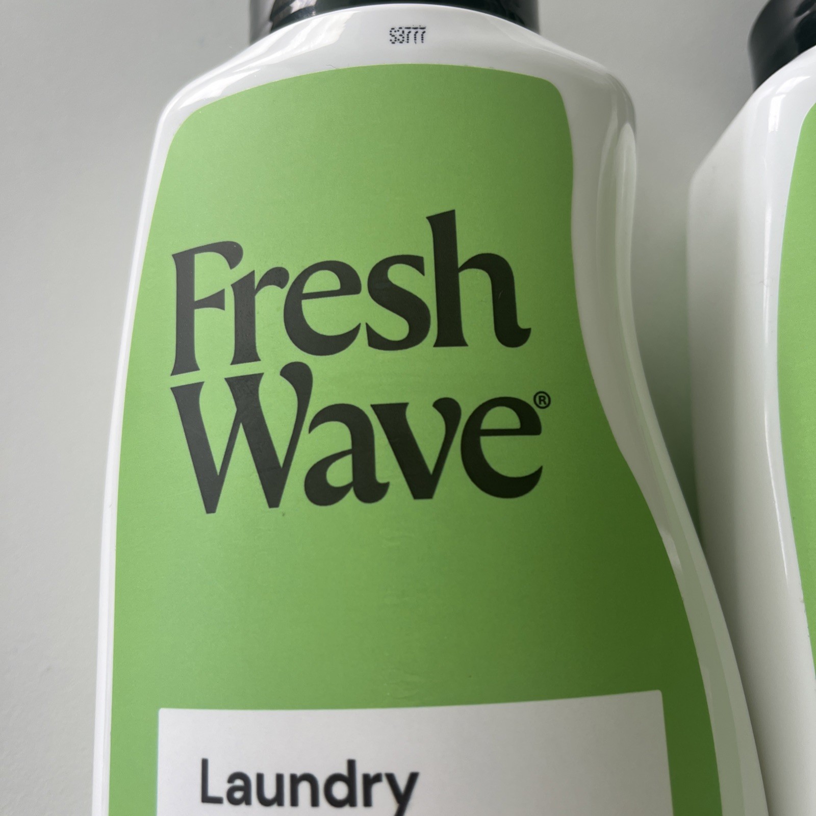 FRESH WAVE Plant-Based Odor Removing LAUNDRY BOOSTER Original Natural Scent 24oz