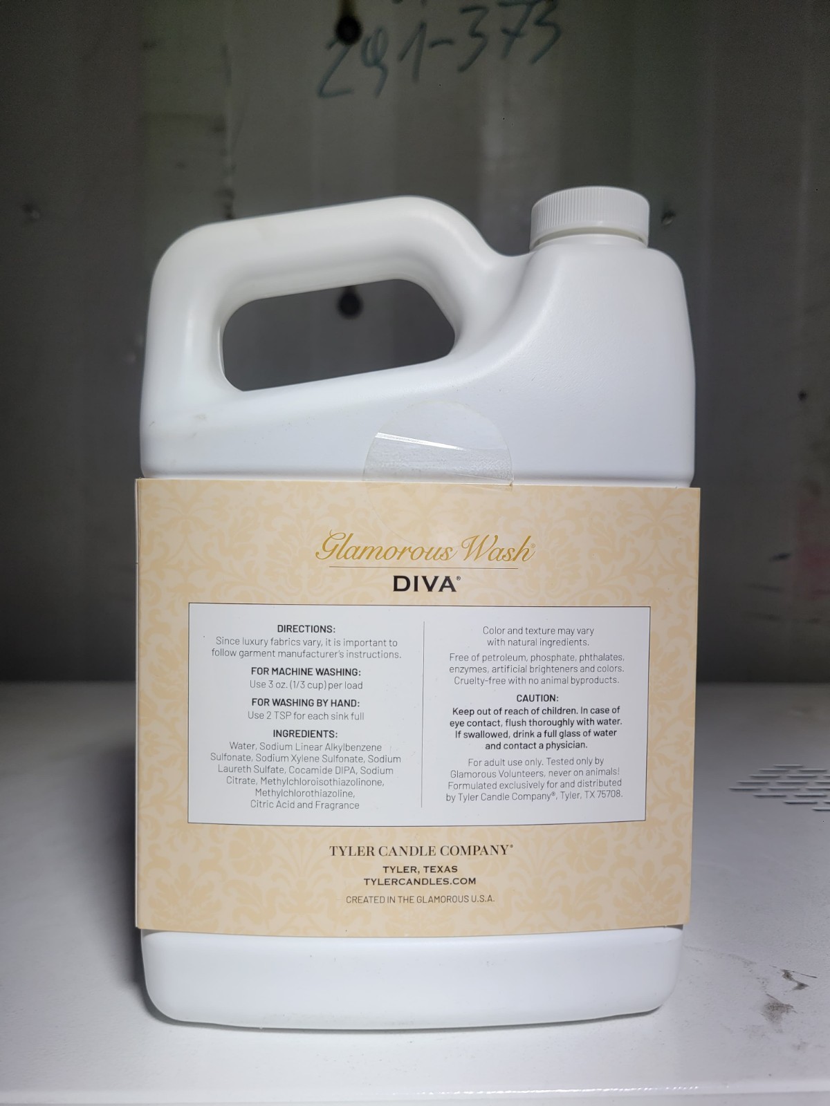 Tyler Candle Company Glamorous Wash DIVA Laundry Detergent HE 21-30 Loads