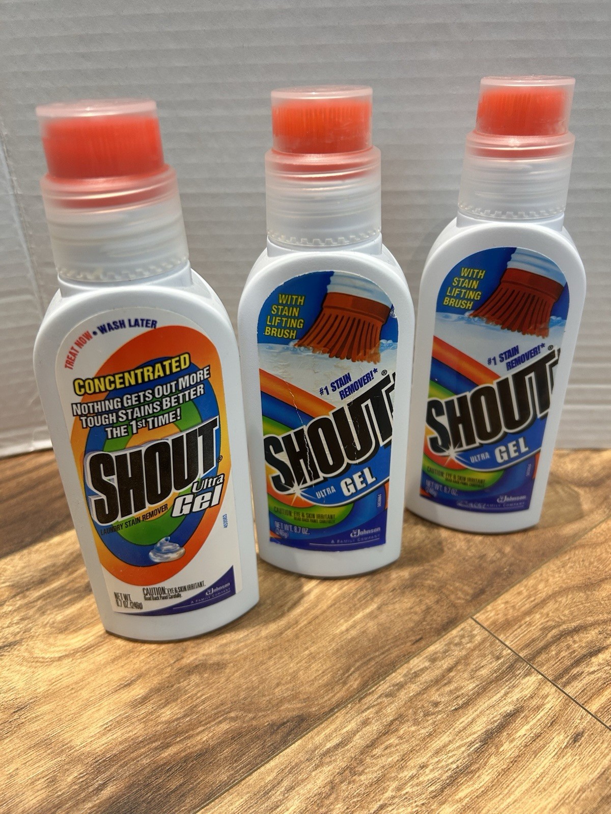 Vintage SHOUT Ultra Gel Concentrated Stain Remover Scrubber 8.7oz Pre Owned READ