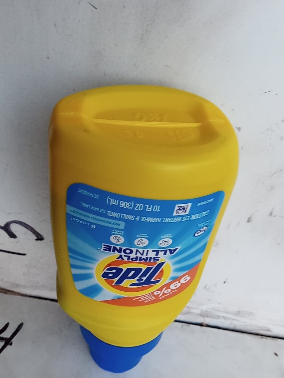Tide Simply Clean & Fresh Liquid Laundry Detergent 6 Loads – 10 oz