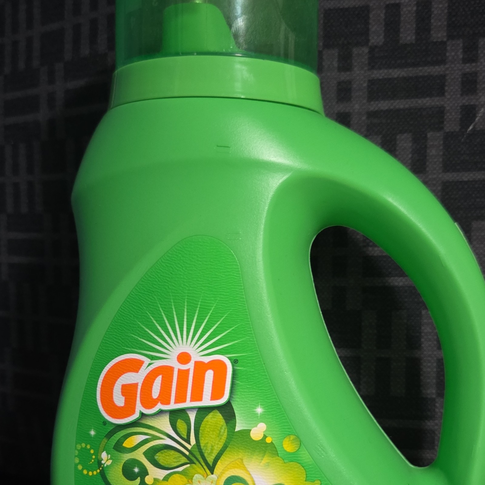 Gain Original Liquid Laundry Detergent 32 Loads HE For All Machines