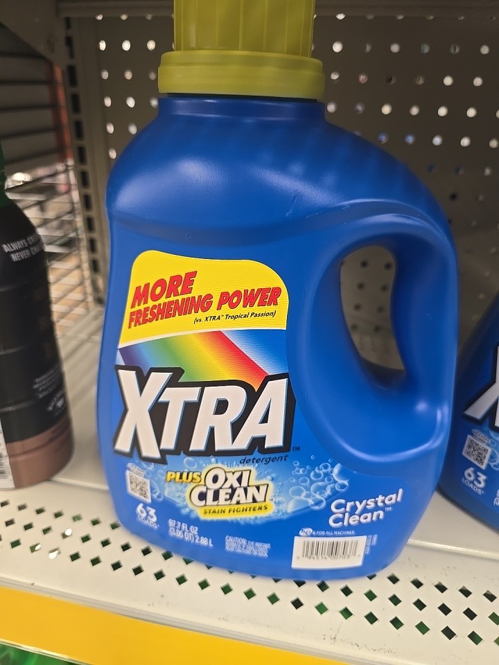 Xtra Plus OxiClean Crystal Clean, Liquid Laundry Detergent, 97.7 fl oz.