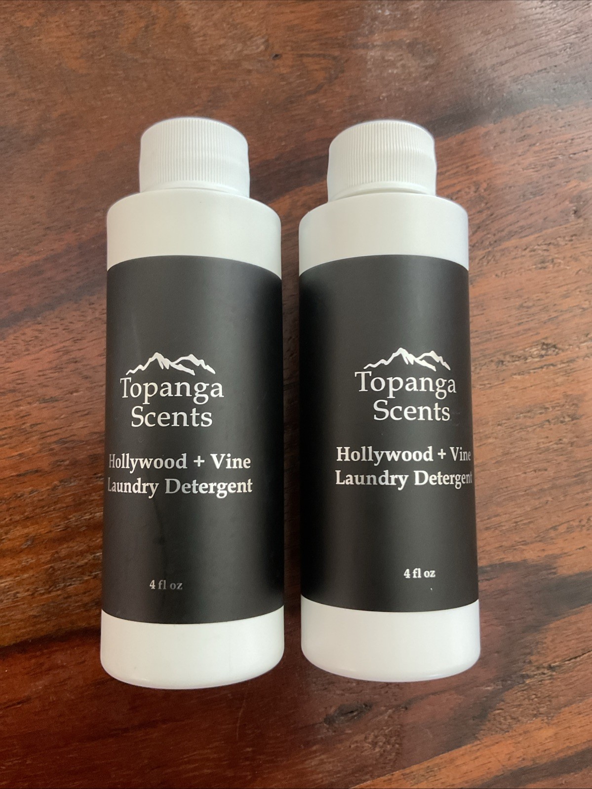 Topanga Scents ~ Laundry Detergent ~ Hollywood & Vine ~ Travel Size Lot of 2