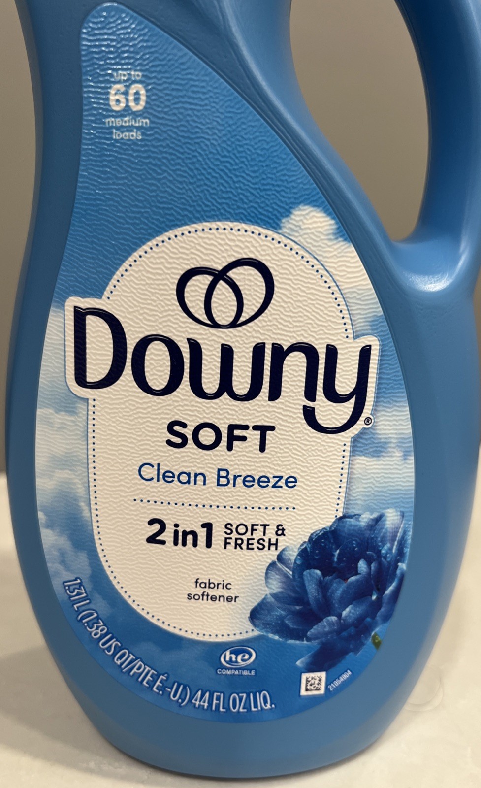 Downy Soft Clean Breeze 2 In 1 Soft & Fresh Fabric Softener 44oz