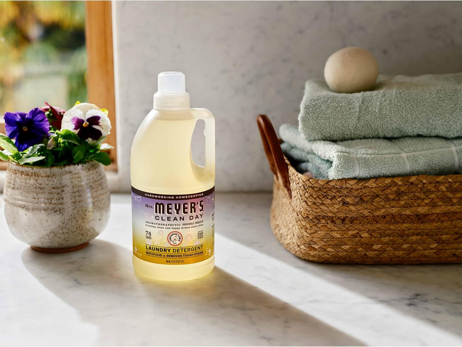 CLEAN DAY Liquid Laundry Detergent, Infused with Essential Oils, Compassion Flow