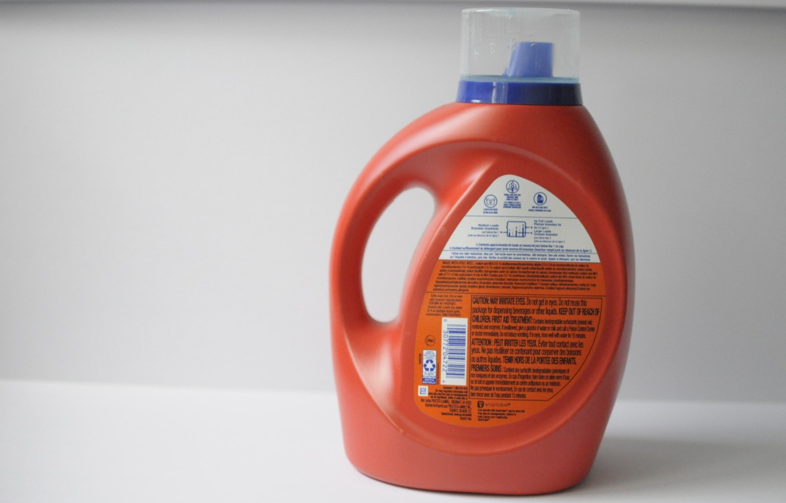 1 Tide Liquid Laundry Detergent SEASIDE FRESH 64 loads 92 fl oz New HE