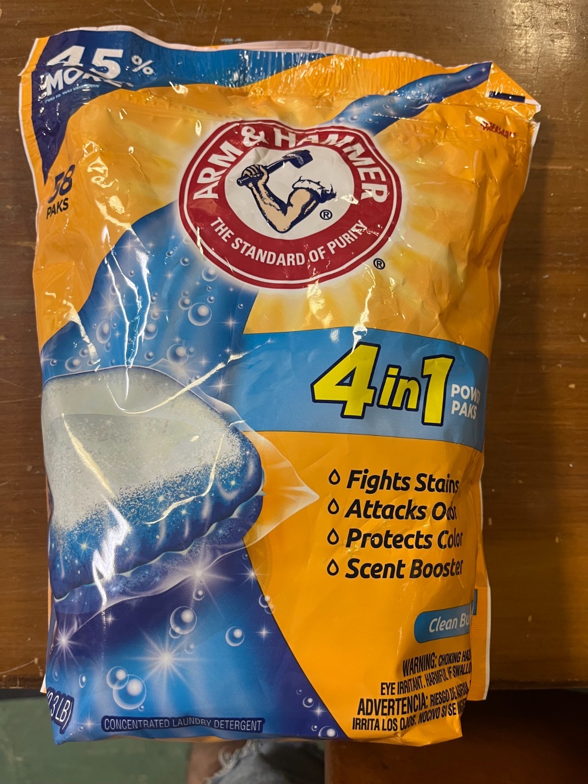 Oxi-Clean laundry detergent pod packs