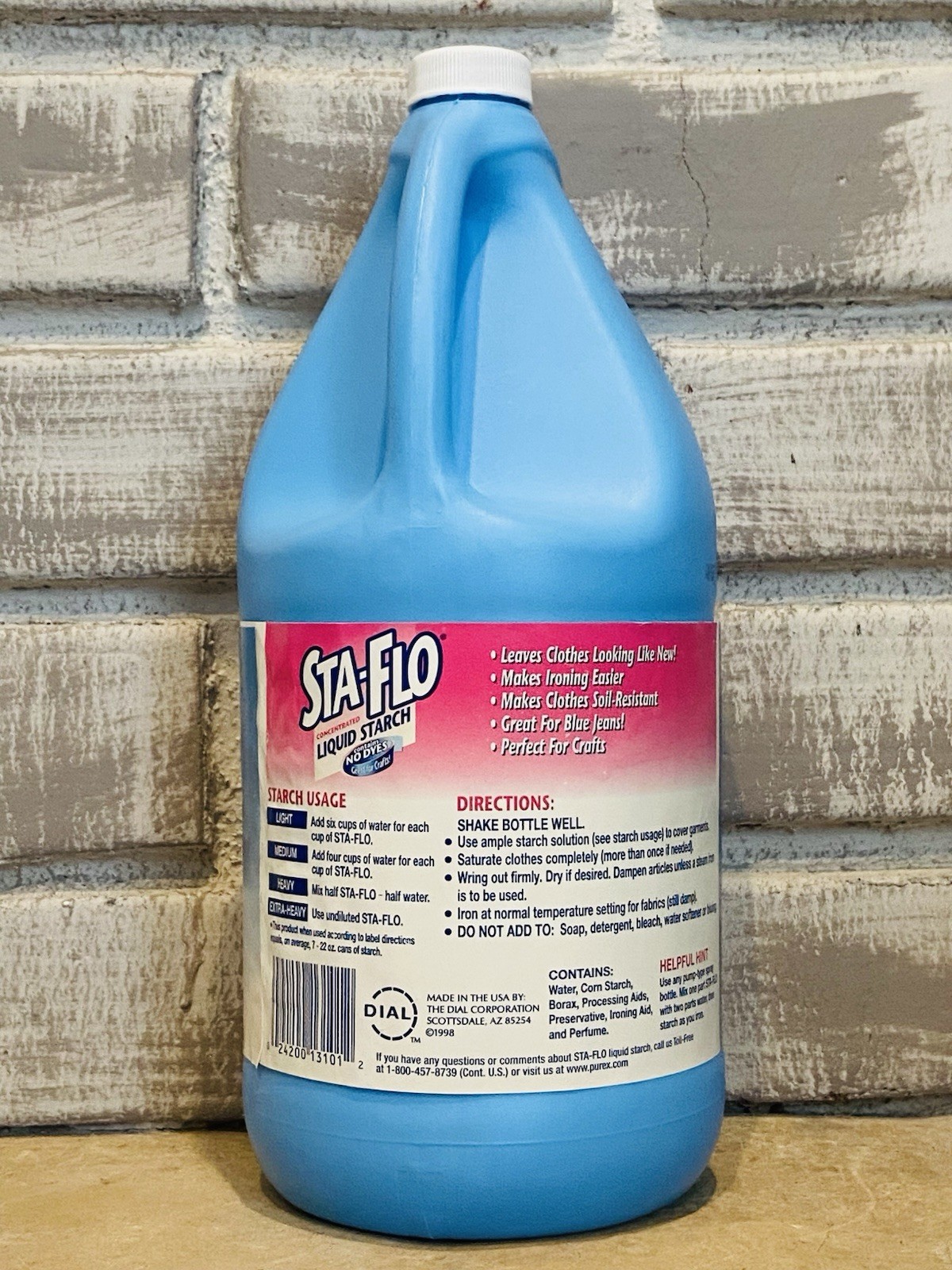 Sta Flo Liquid Starch Concentrated 64 oz Crafts Quilting Laundry Slime Purex