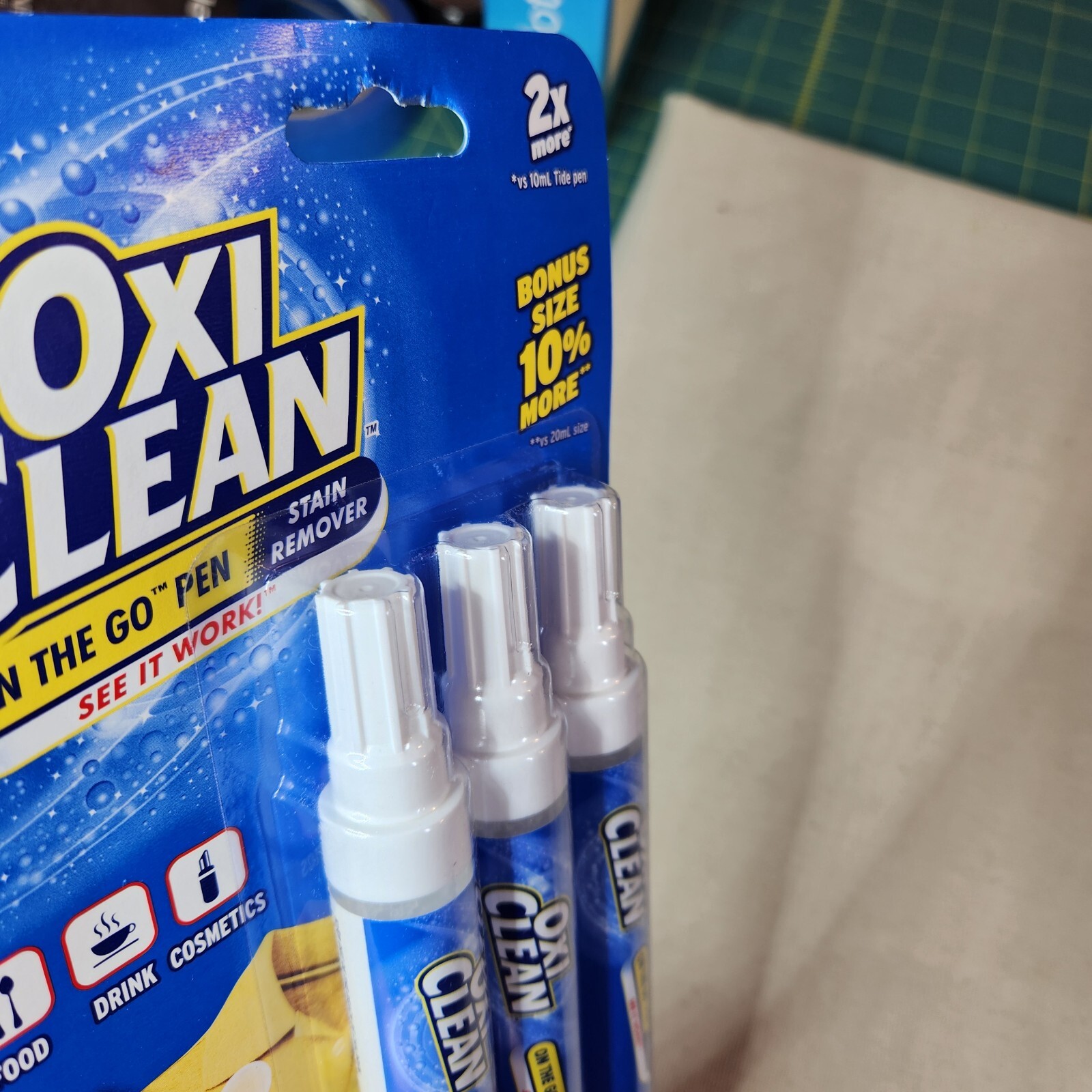 OxiClean On The Go Stain Remover Pen, Instant Stain Removal Stick, 3-Pack
