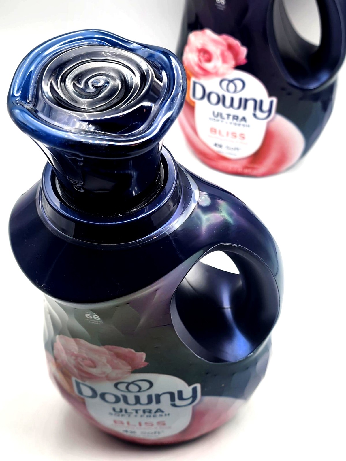 2 Downy ULTRA BLISS Sparking Amber & Rose Fabric Conditioner Softener 44 oz Ea