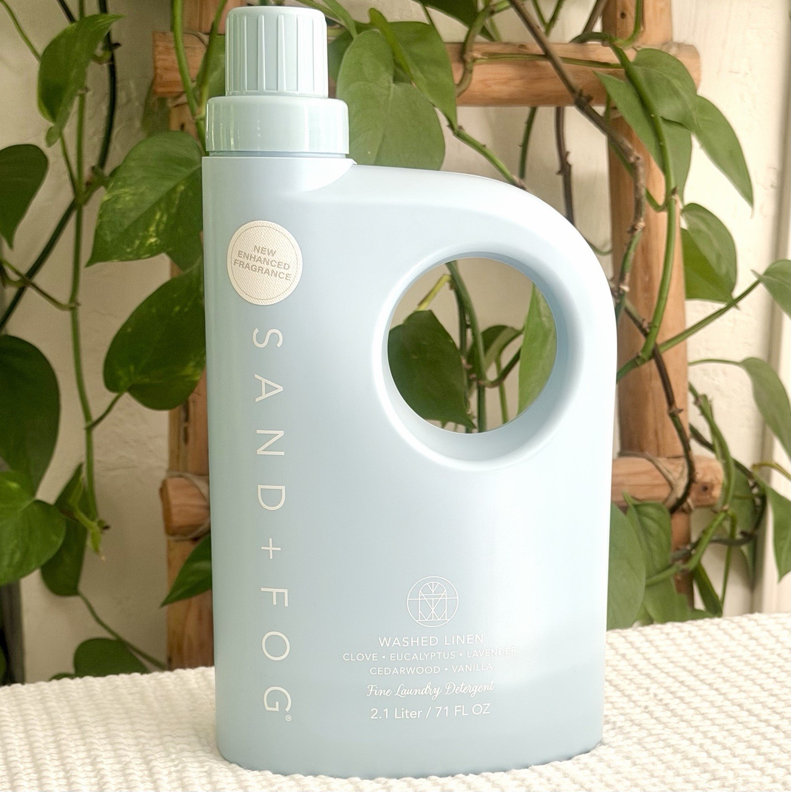 Sand + Fog Washed Linen Laundry Detergent 71 oz Eucalyptus Lavender Violet Musk