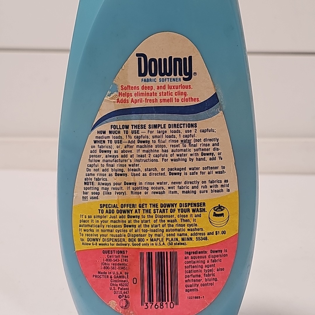 VTG Downy Fabric Softener Concentrate for Static Cling 17 Fl .Oz. Half Full