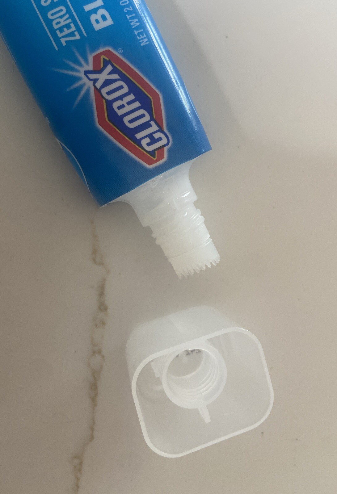 Clorox Bleach Pen – Precise Application Laundry Stain Remover 2oz