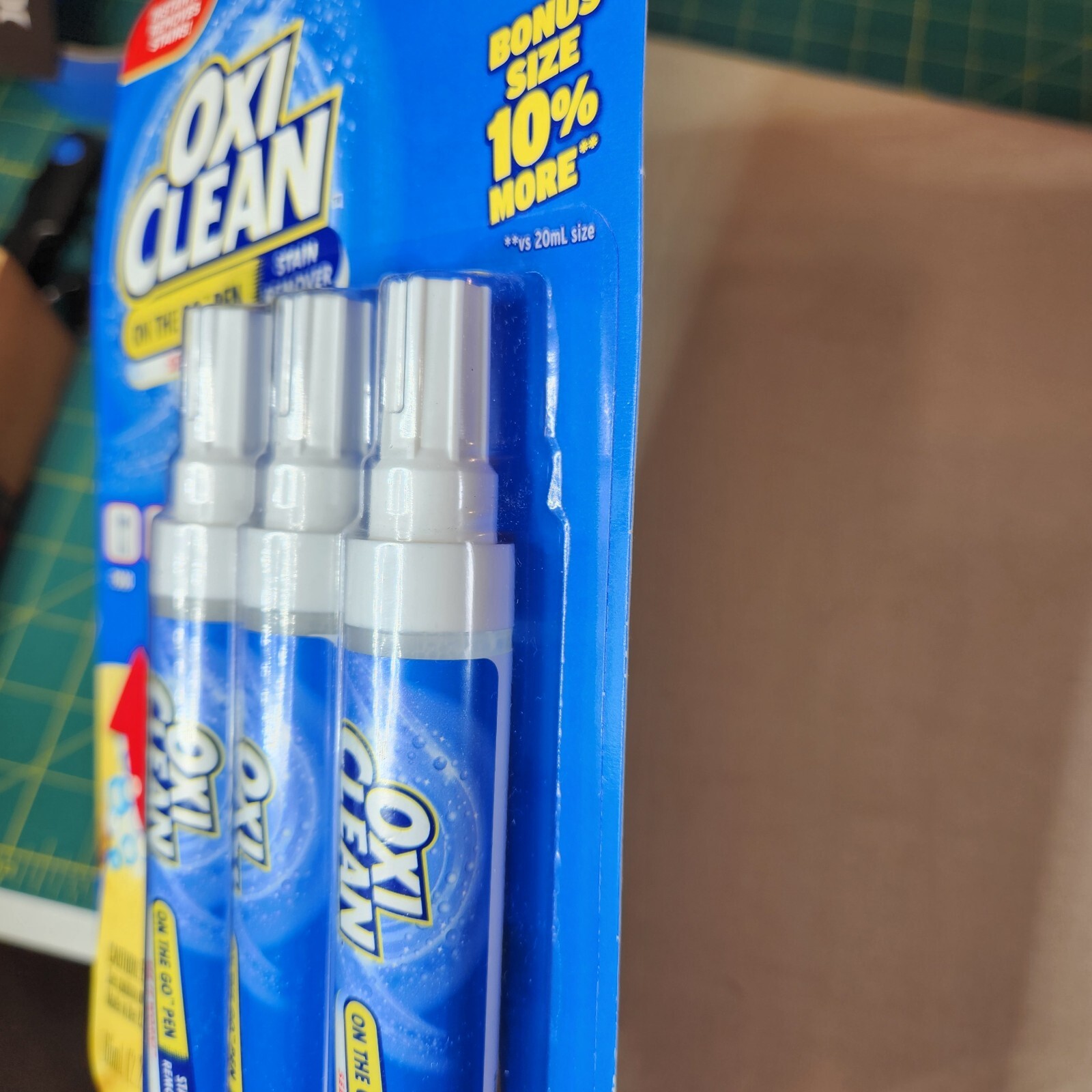 OxiClean On The Go Stain Remover Pen, Instant Stain Removal Stick, 3-Pack