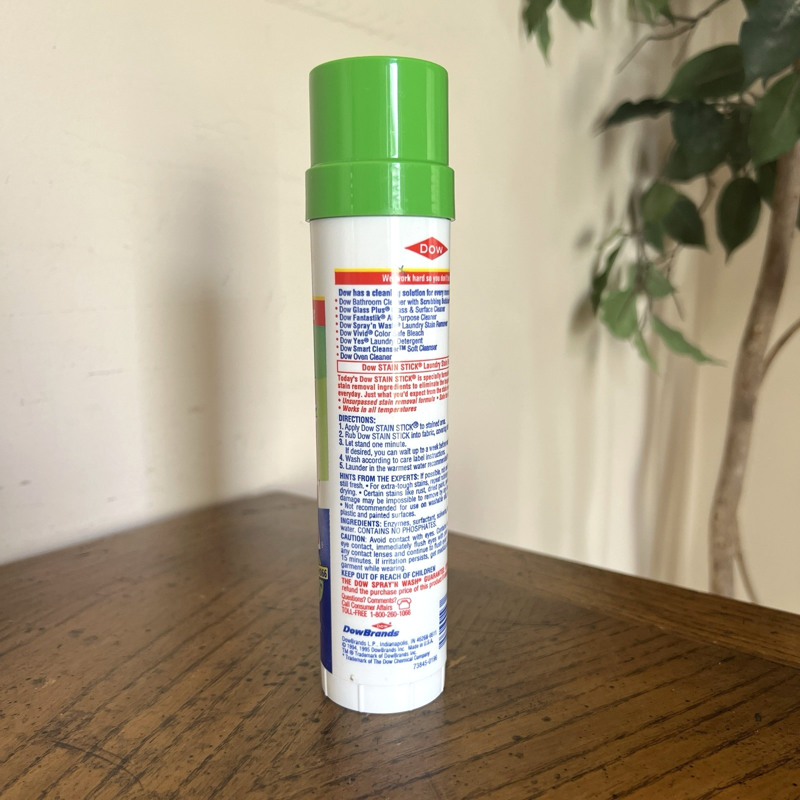 Spray n Wash Stain Stick 4.4 oz Laundry Pre-Treater Stain Remover Vtg 1995 Dow