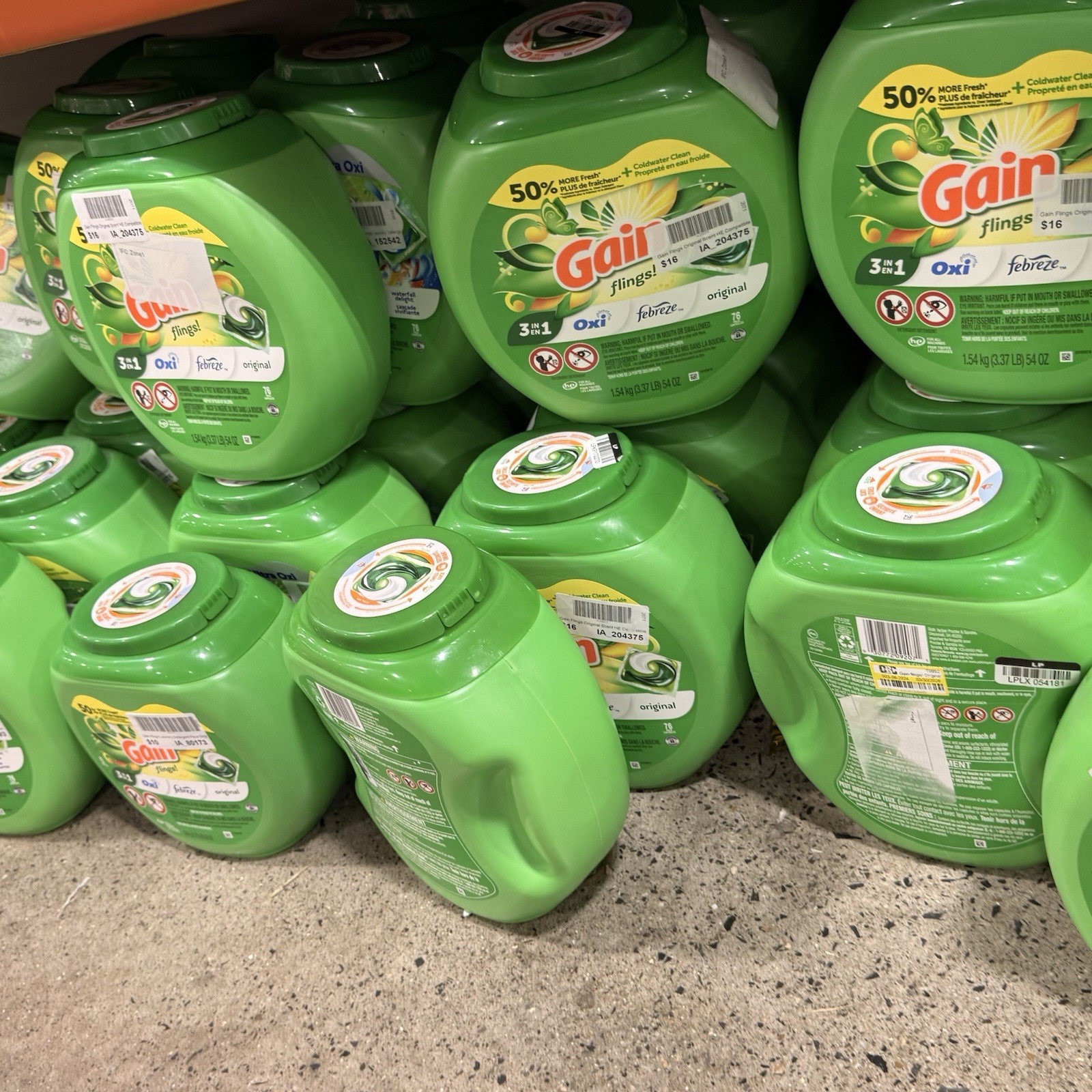 Gain flings! Laundry Detergent Capsules Original Oxi Febreze 50 Loads