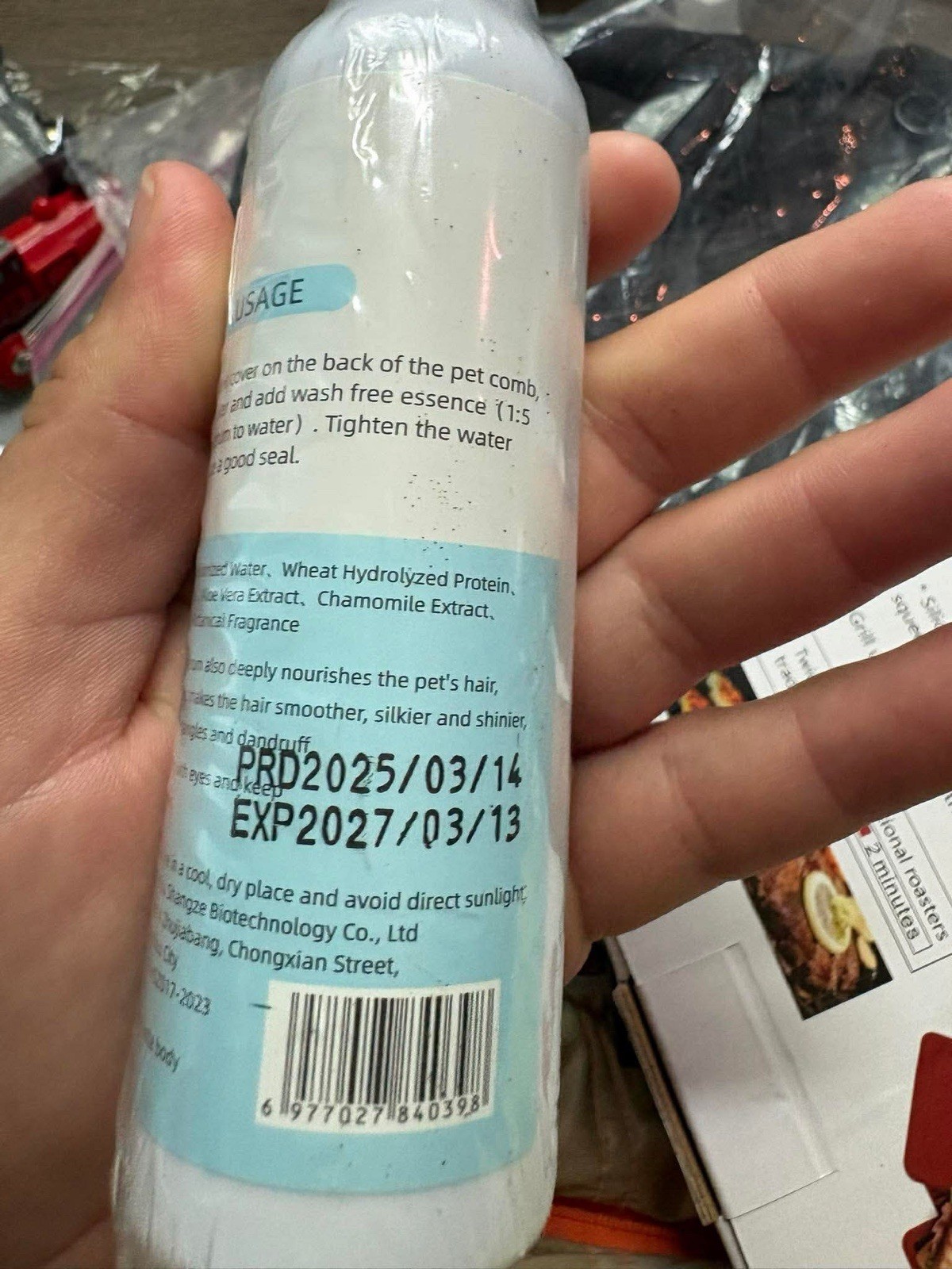 FlyCleanse Clothing Emulsifier Stain Remover Spray 10 fl oz 308ml SAA Formula