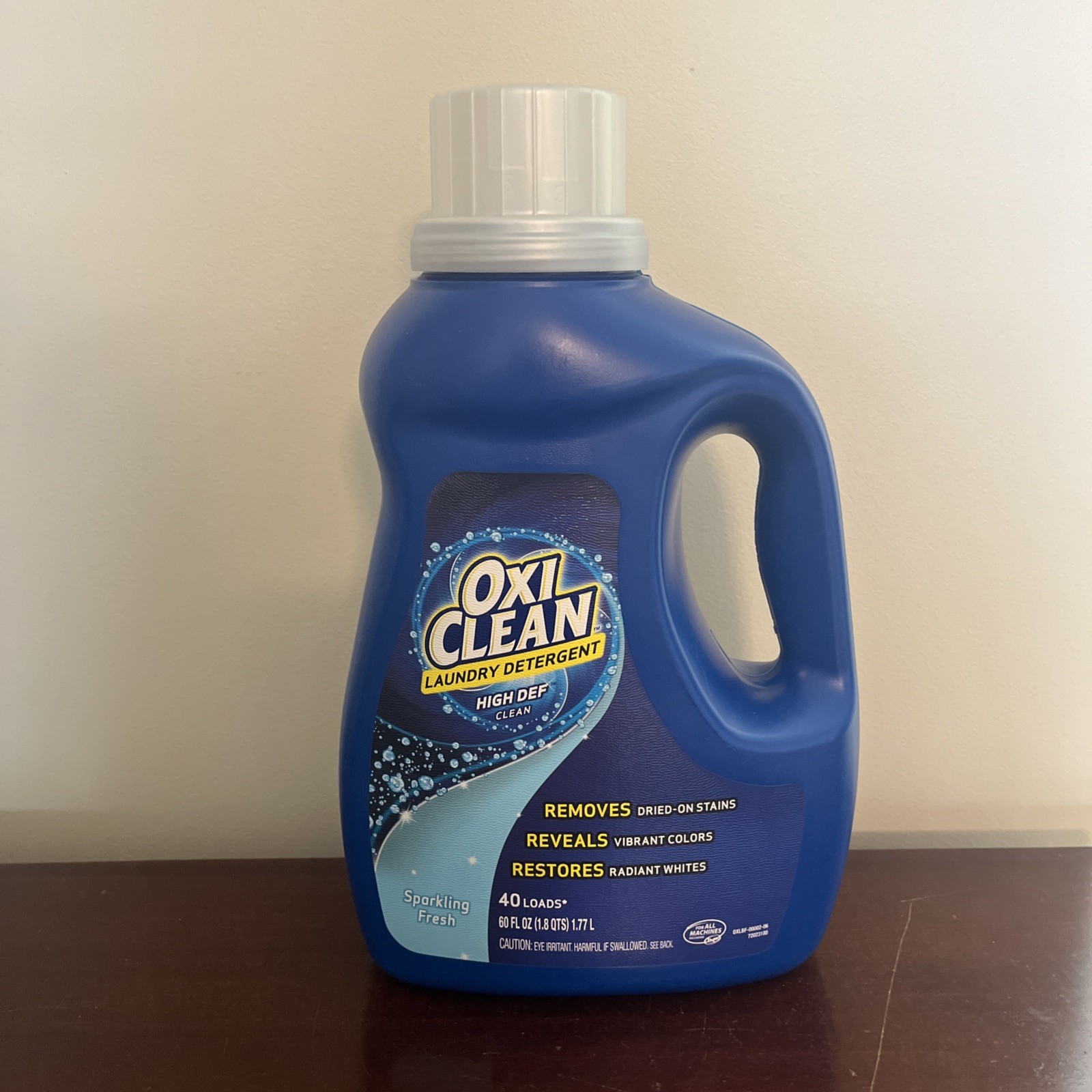 Oxi Clean High Def Fresh Liquid Laundry Detergent 40 Loads, 60oz SPARKLING FRESH