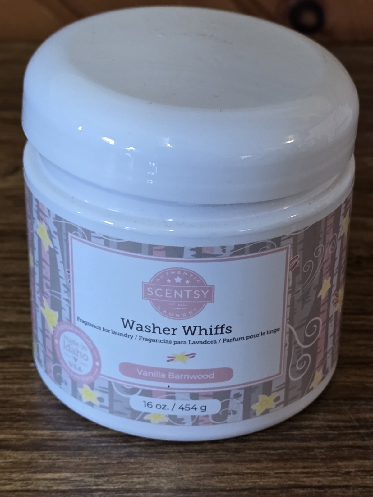 Scentsy Washer Whiffs Vanilla Barnwood Fabric Freshener 16 oz Washing Machine