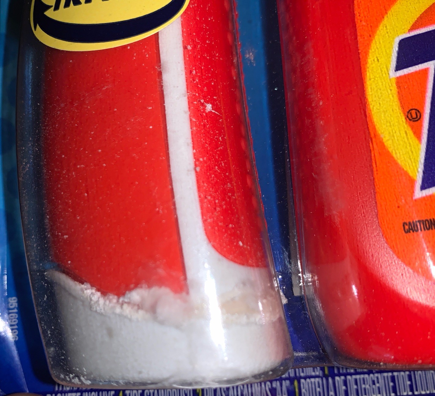 New Old Stock Tide Stainbrush Battery Powered Cleaning Brush New In Package