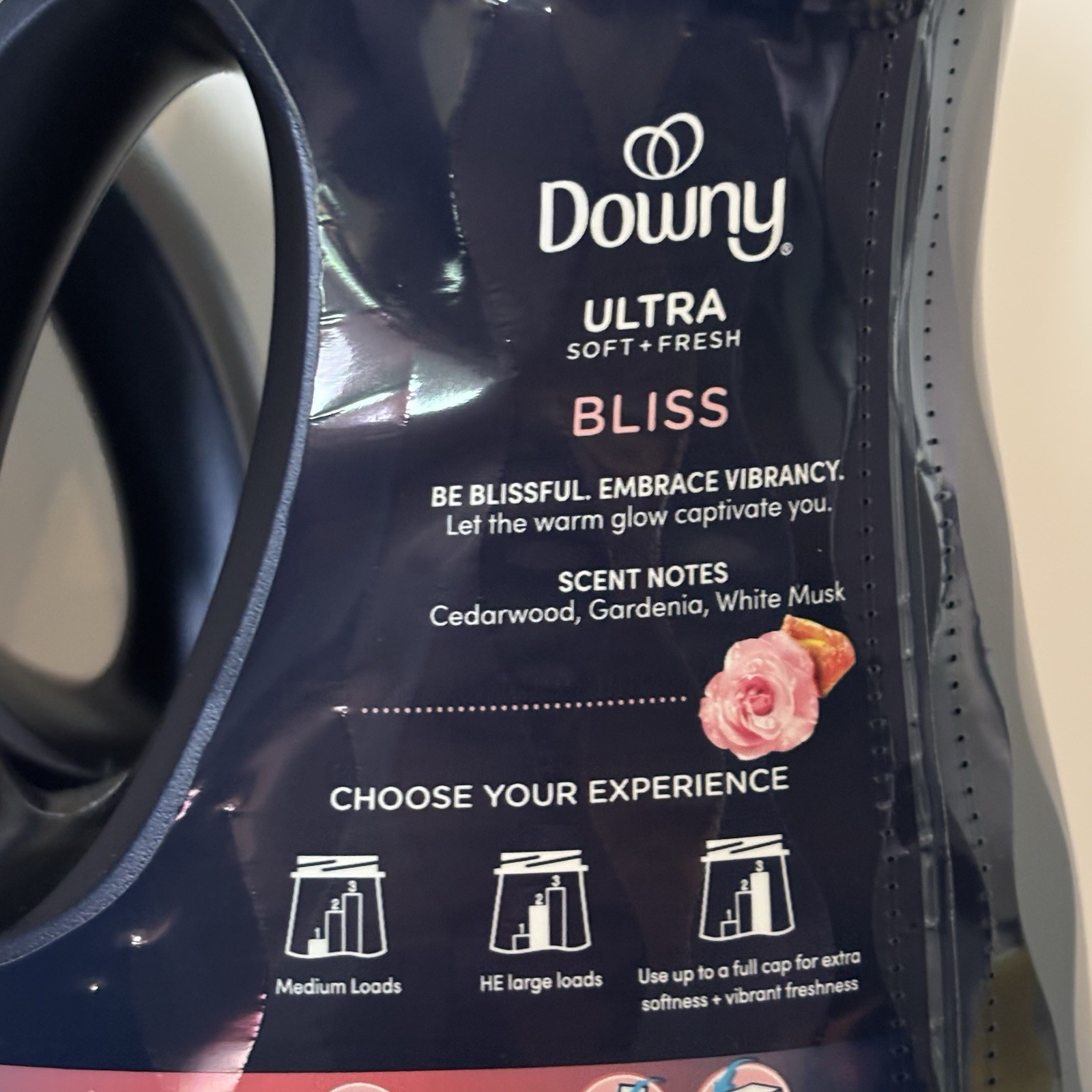 Downy Ultra Soft Fresh Bliss Sparkling Amber & Rose 66 Load Fabric Softener 44oz